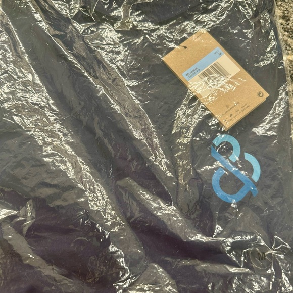 Women’s Dri-Fit Nike Tee Size M Navy - Picture 7 of 8